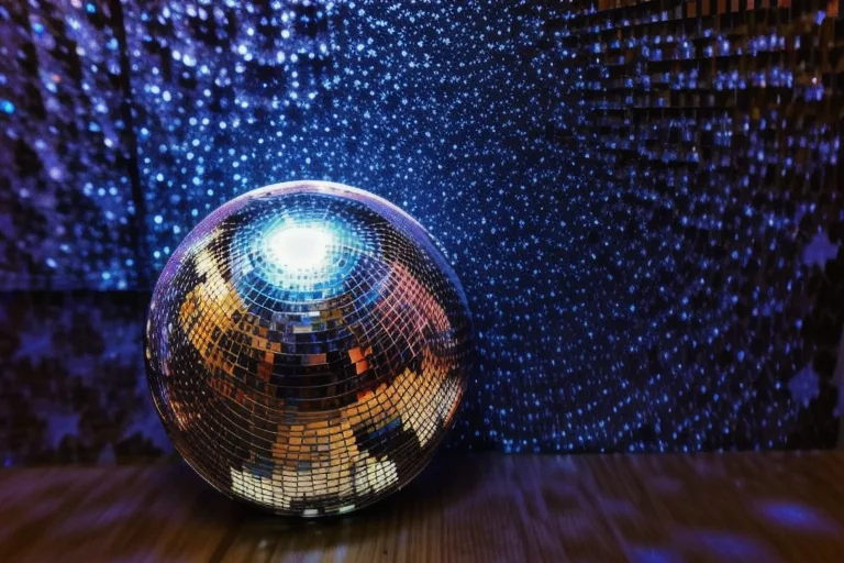 Bar, Live Music and Silent Disco for Cawood Stock at White Cross Ski Club at White Cross Ski Club