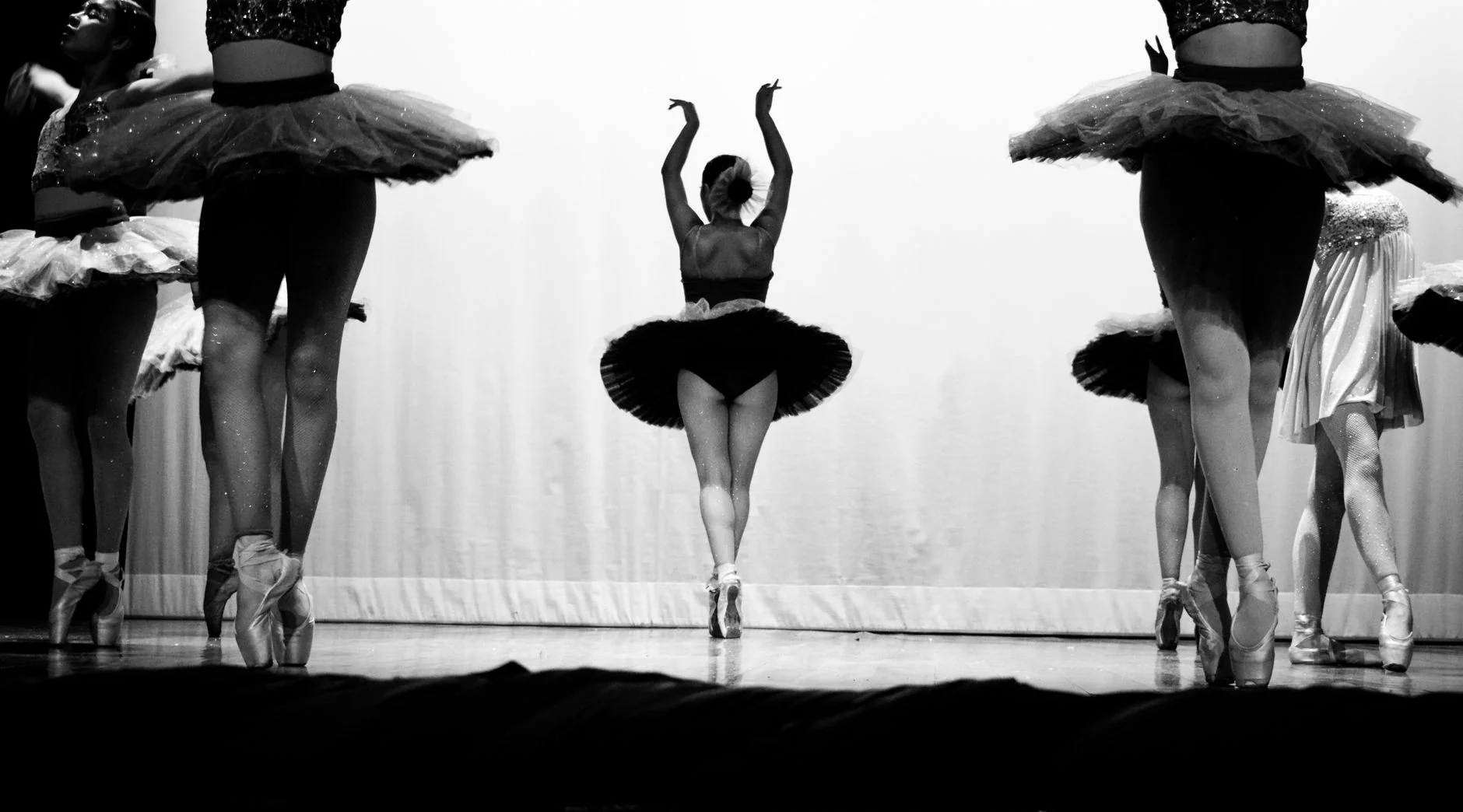 DeNada Dance Theatre - Edward II