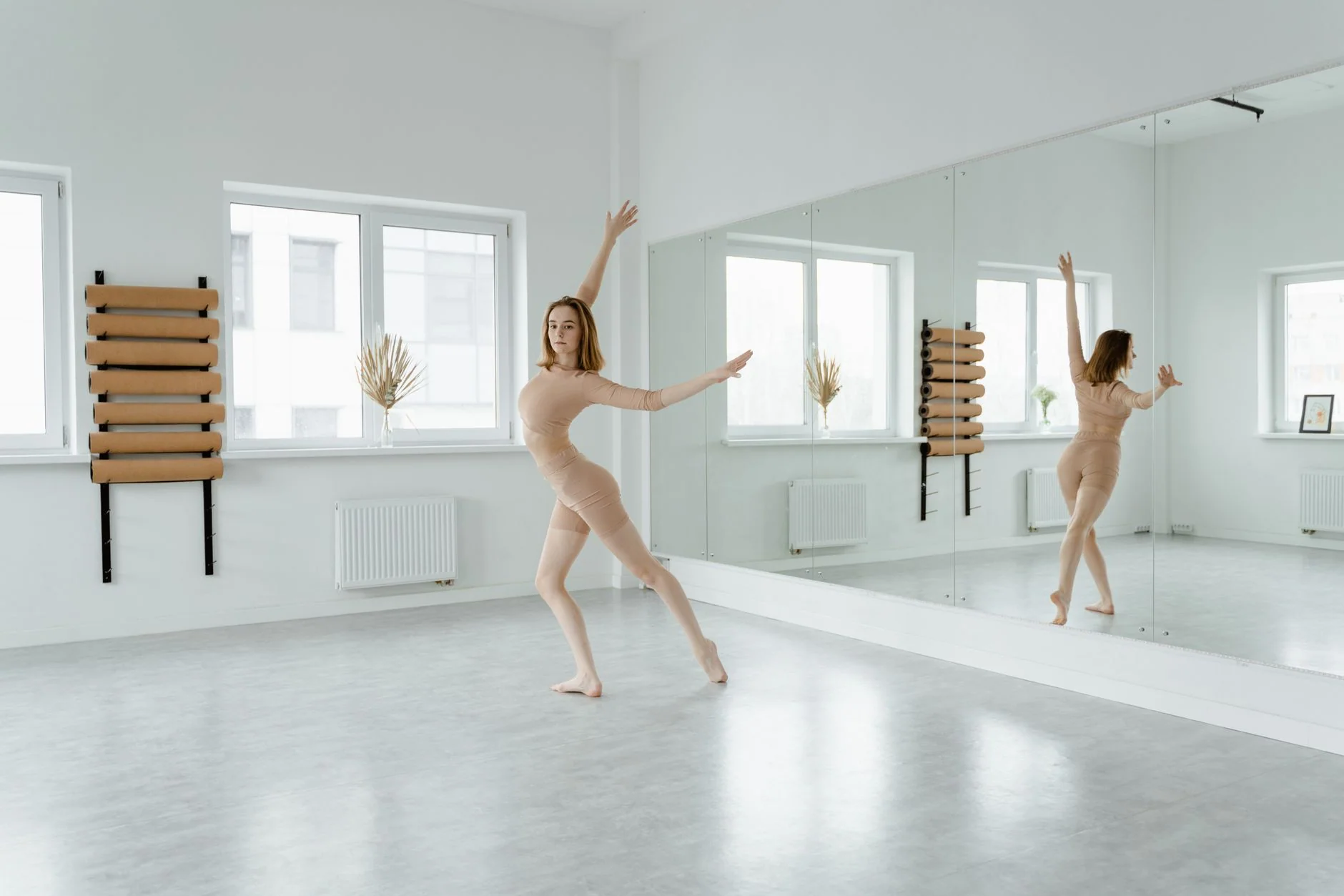 Let’s Dance – Angela Oliveira