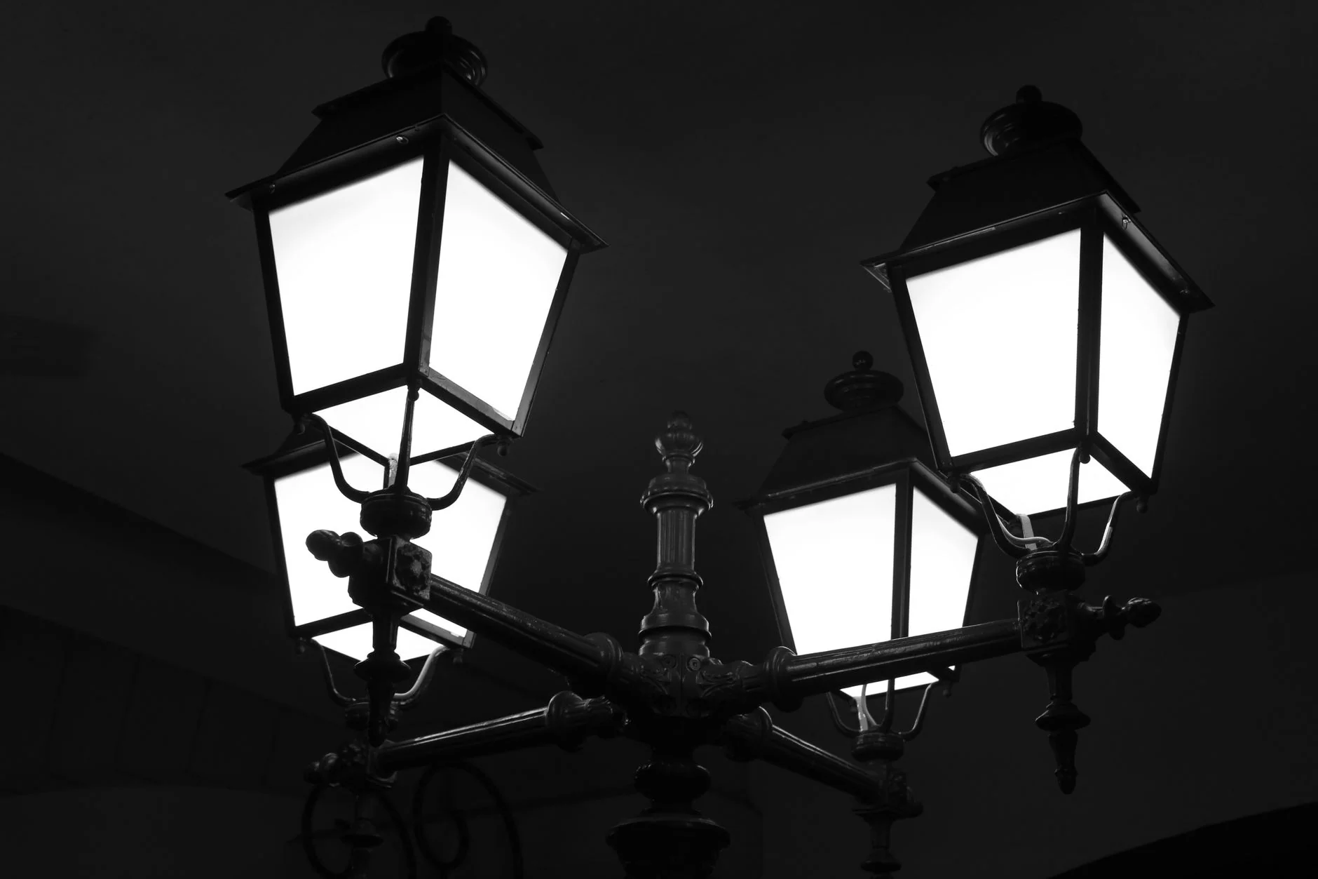 Halloween Eve Ghost Hunt - *SOLD OUT* The Lodge of Lost Souls