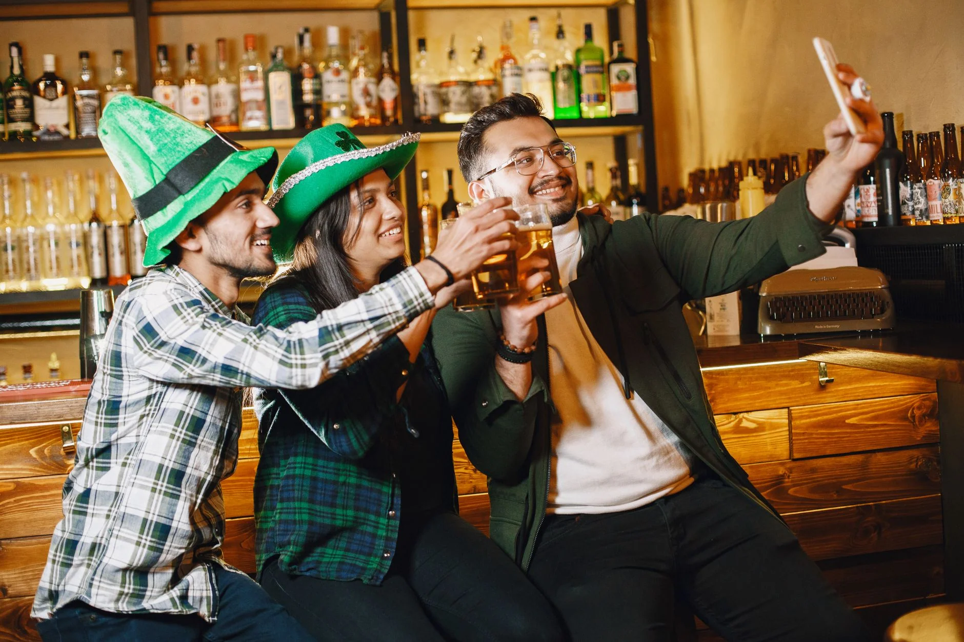 Central London Pub Crawl - Every Sunday at The Munster Tavern