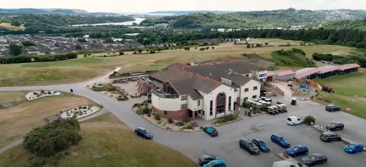 Boringdon Park Golf Club photo 1