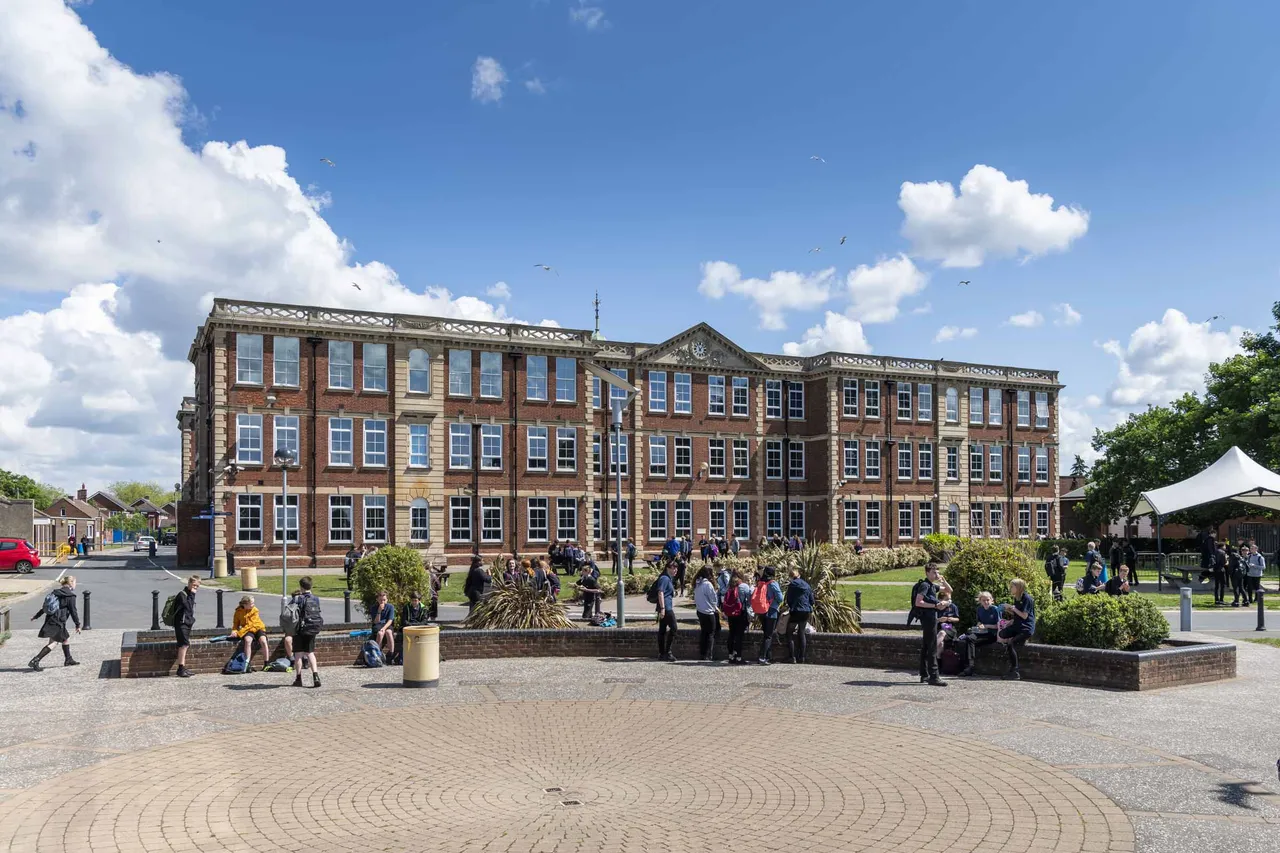 City of Norwich School photo 1