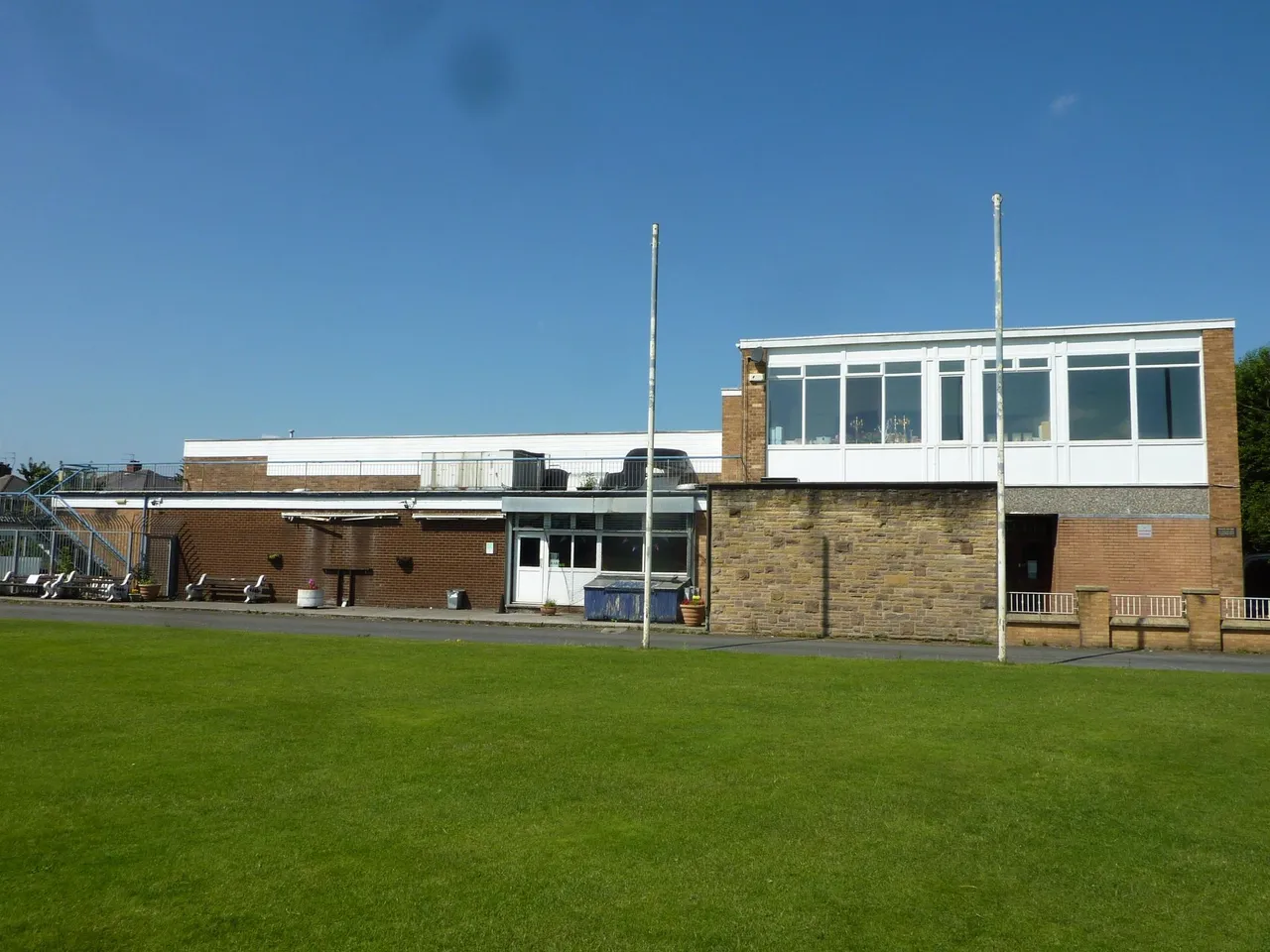 Bac/ee Sports & Social Club photo 1