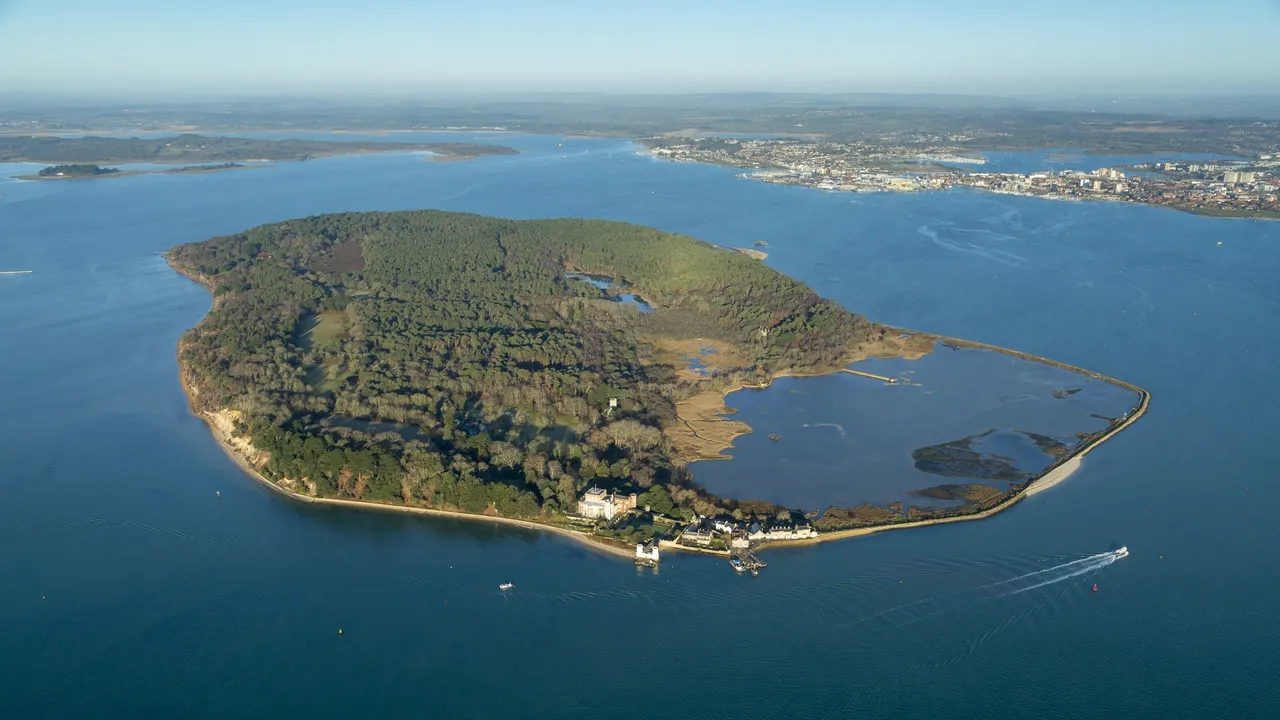Brownsea Island photo 1