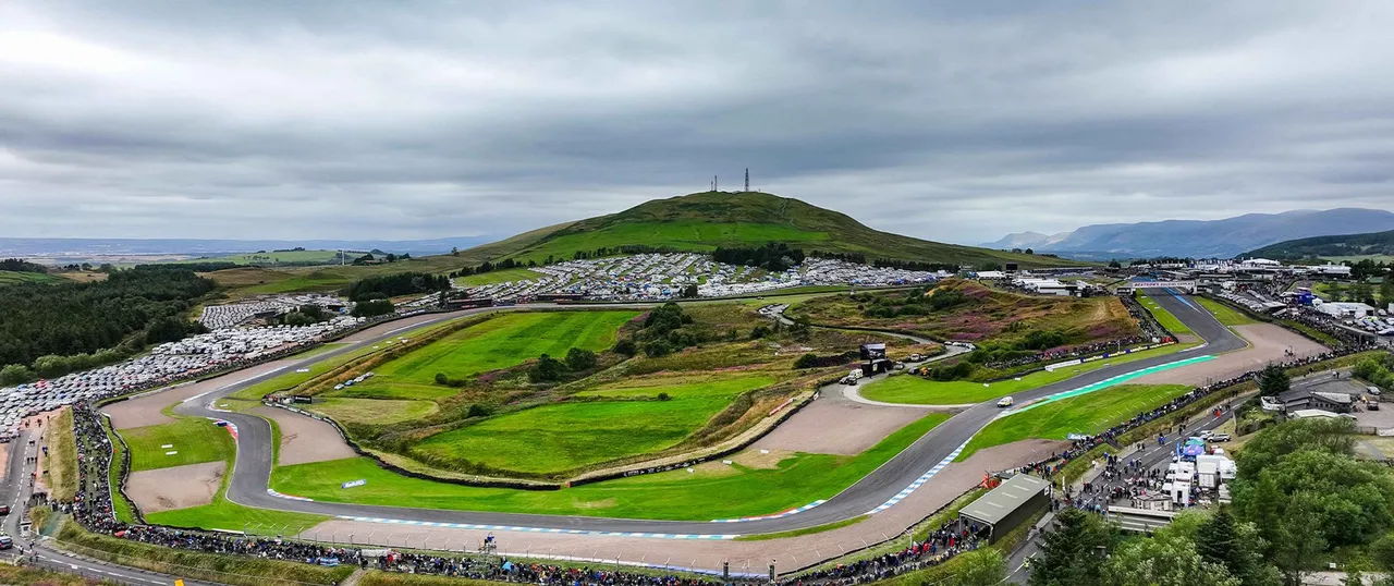 Knockhill Racing Circuit photo 1
