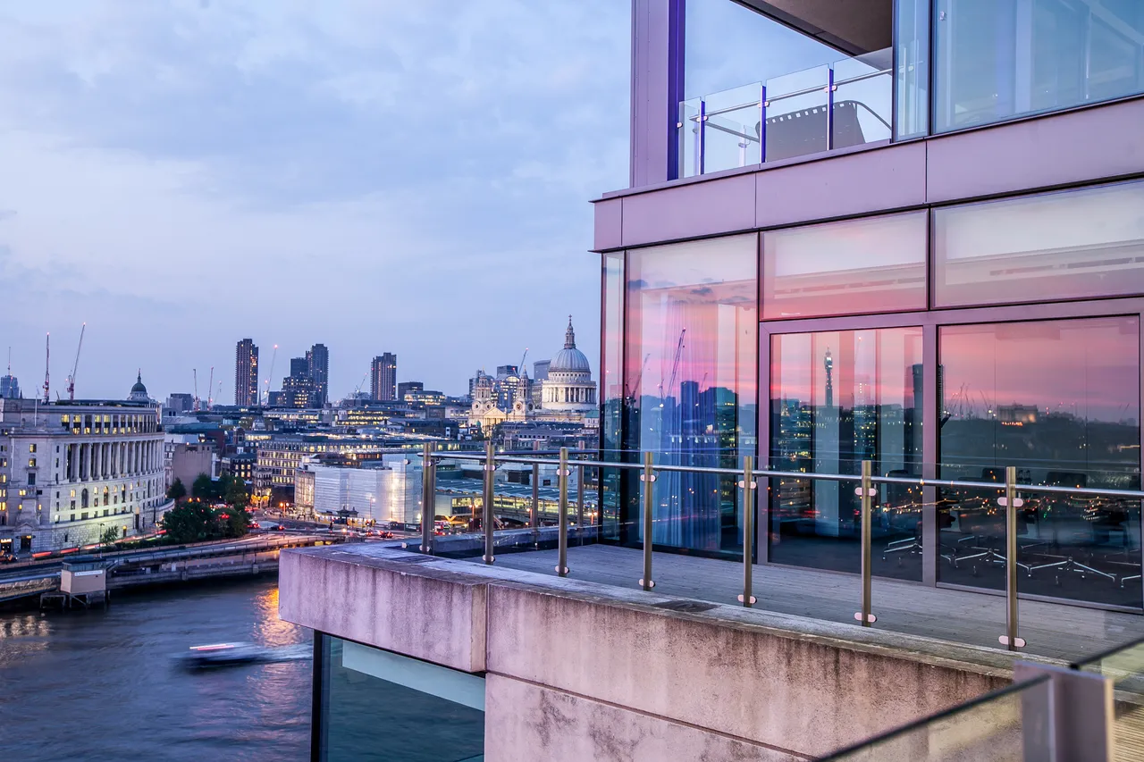 London's Best Venues photo 1