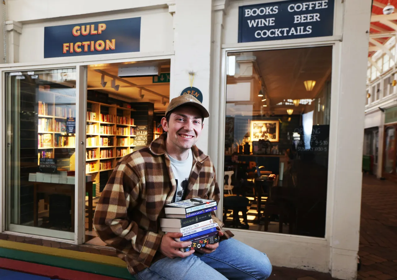 Gulp Fiction photo 1
