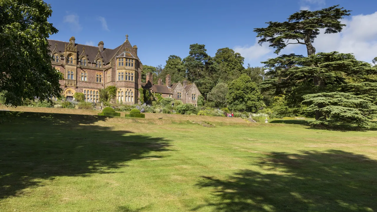 Knightshayes photo 1