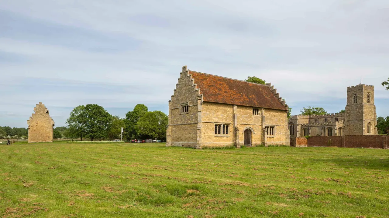 Willington Dovecote and Stables photo 1
