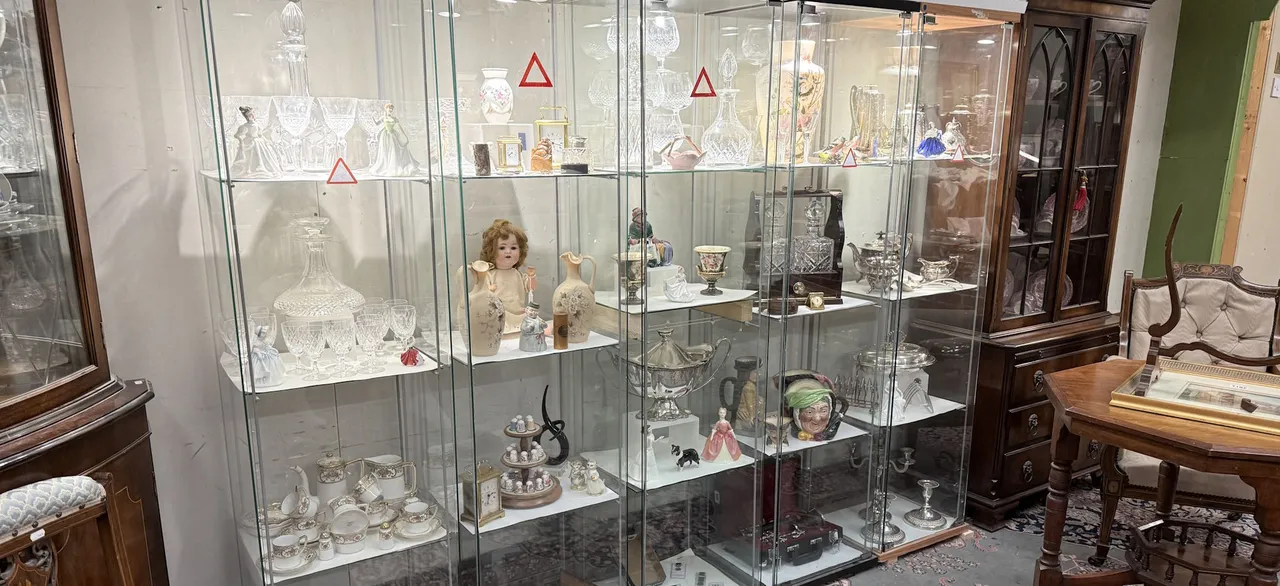 Lincoln Antiques Centre photo 1