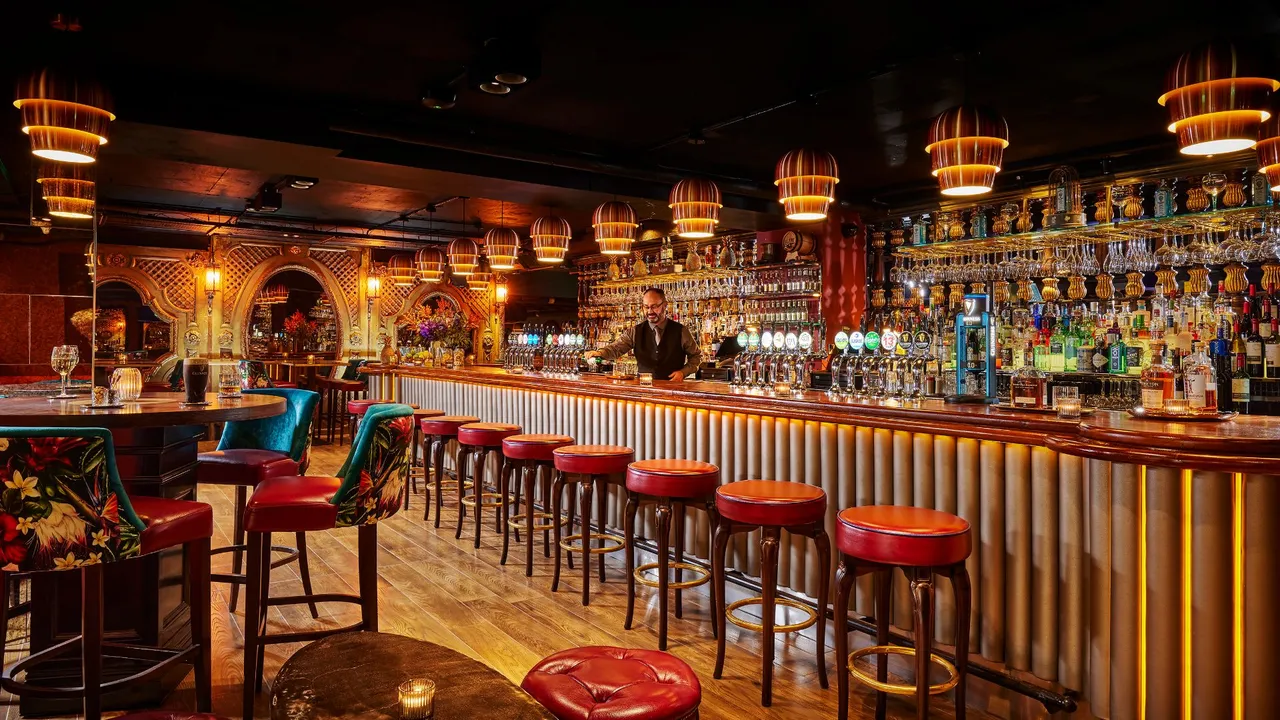 Bartley’s Bar photo 1