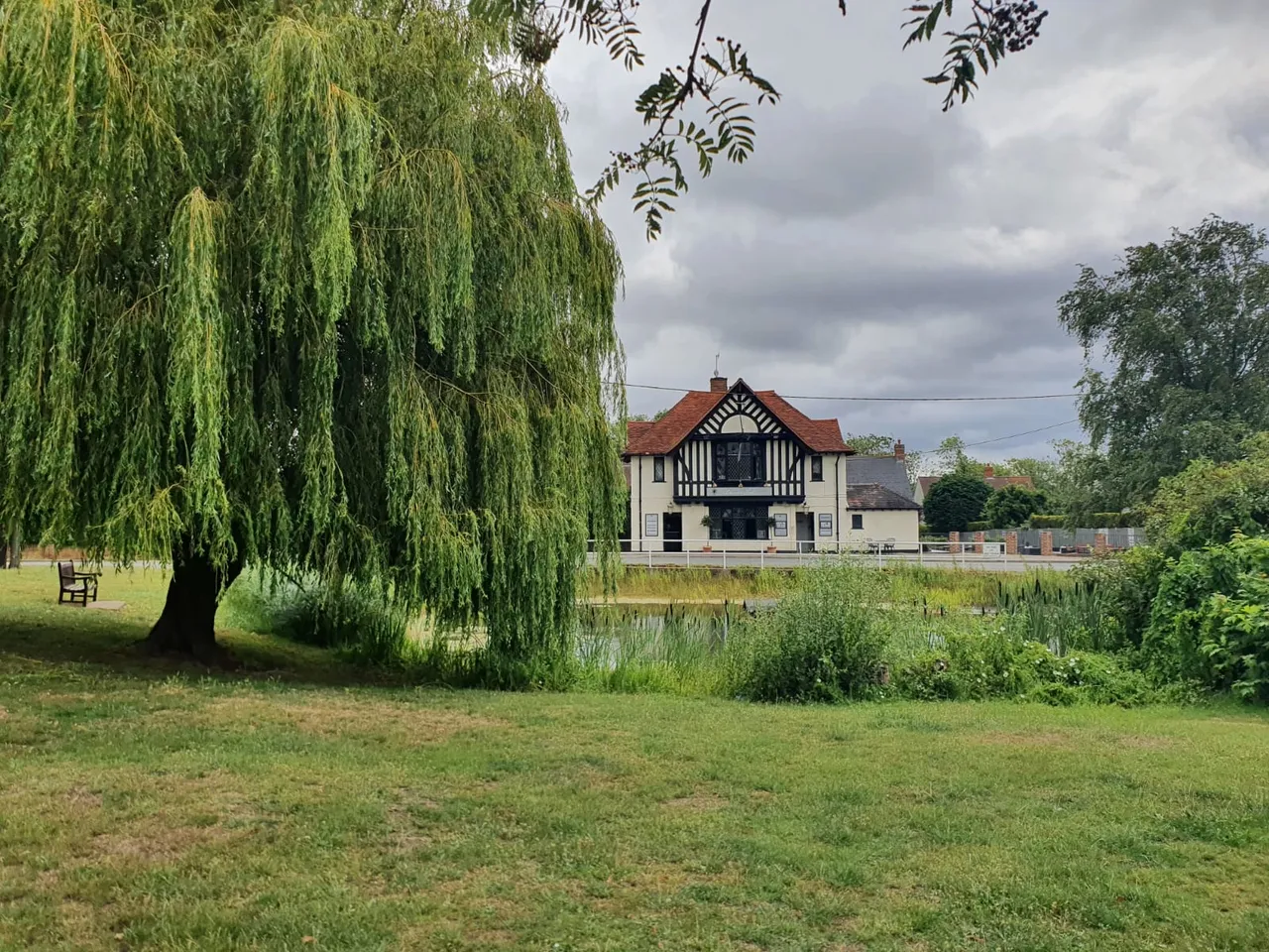 The Queen's Head photo 1