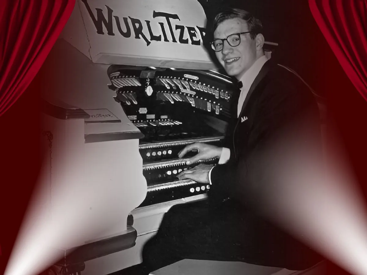 The Pollokshaws Wurlitzer: David Lowe in Concert
