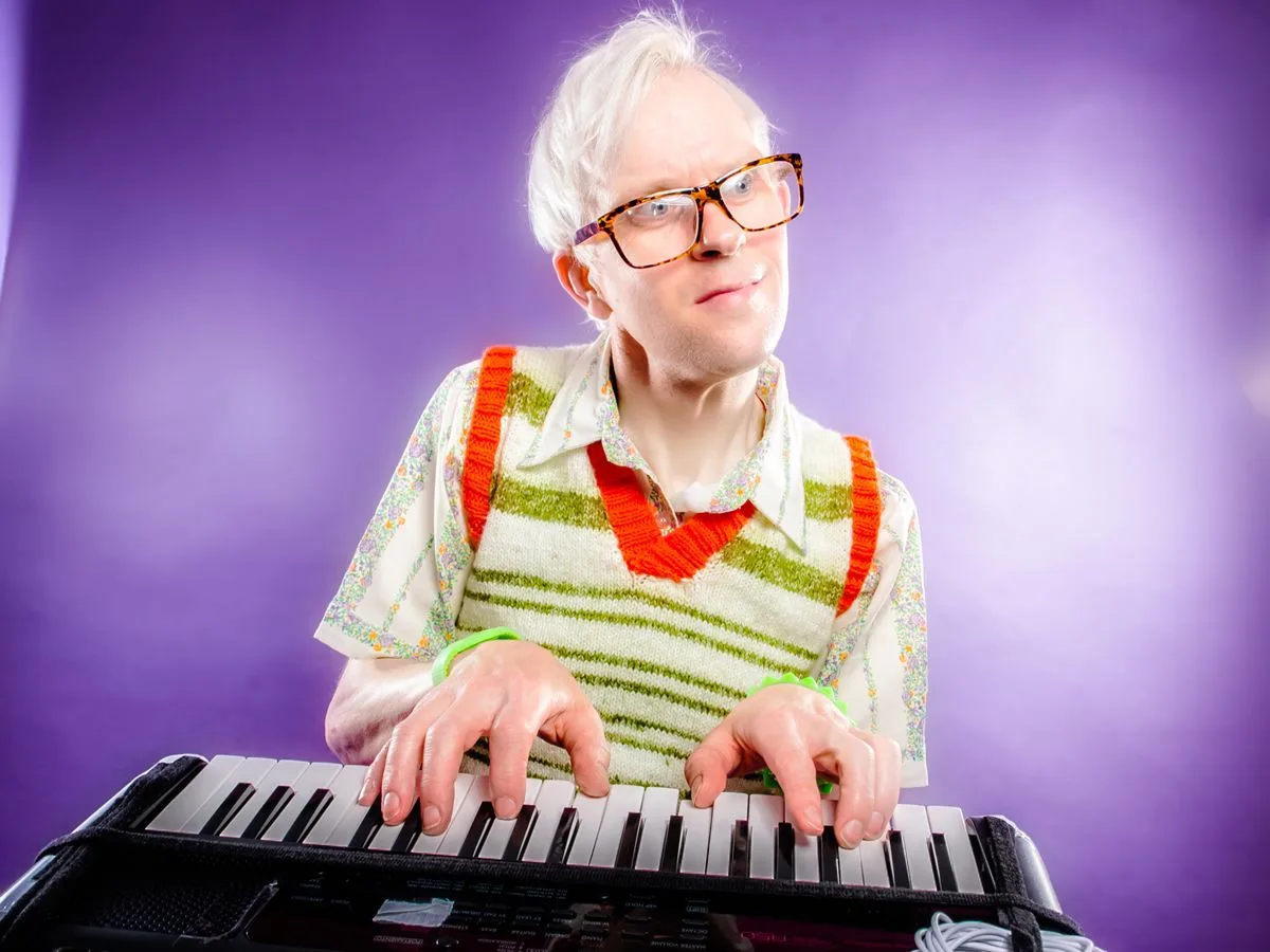 Robert White: ‘THAT’ Gay Autistic Keyboard Tanktop Comedy Guy! at The Stand Comedy Club Edinburgh
