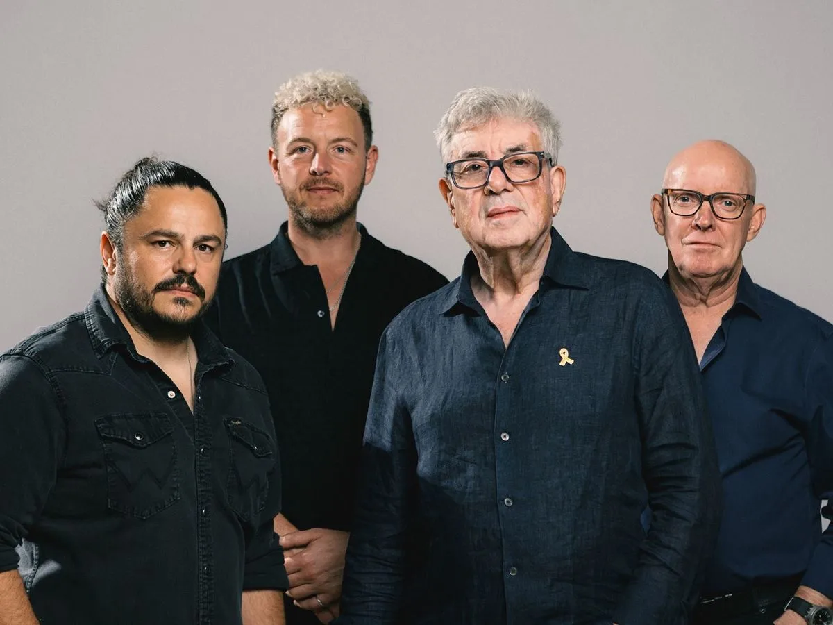 Graham Gouldman & Heart Full of Songs at Saint Lukes and the Winged Ox
