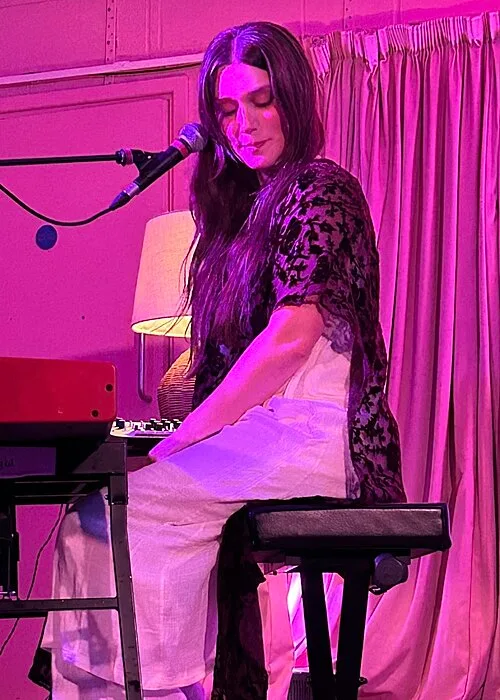 Gia Margaret at EartH Theatre