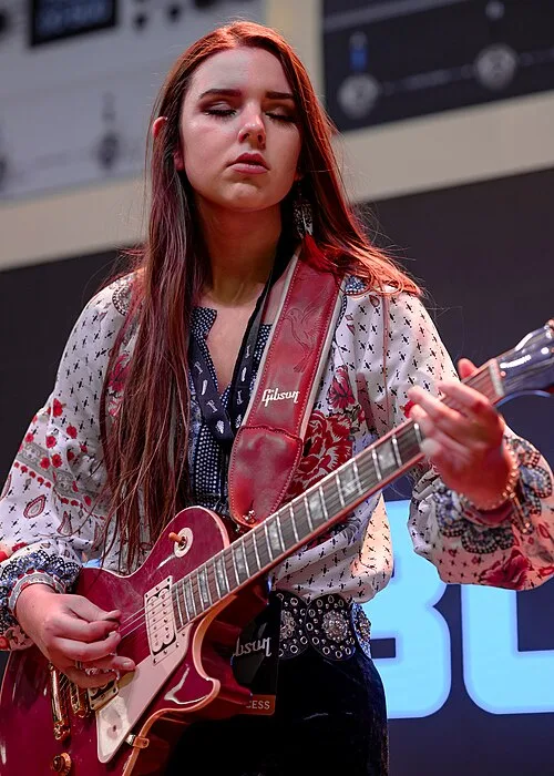 Ally Venable at Stereo