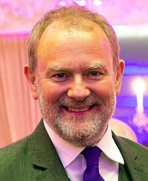 Hugh Bonneville: Rory Sparkes and the Spy Who Loved Tea