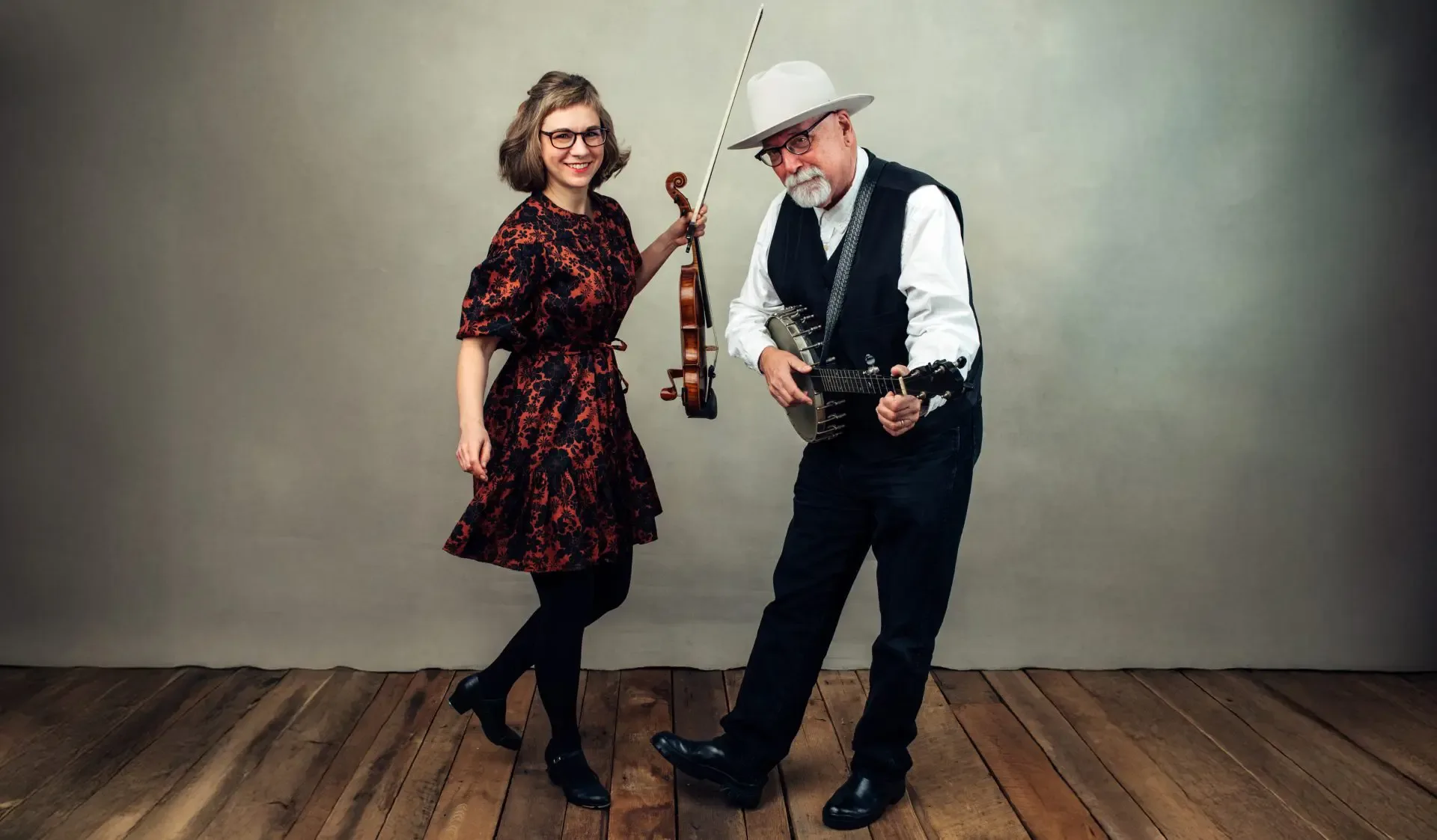Mewl Music – Joe Newberry and April Verch (USA/Canada)