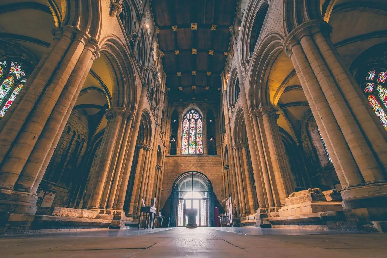Easter Sunday – Sung Eucharist with the Abbey Choir