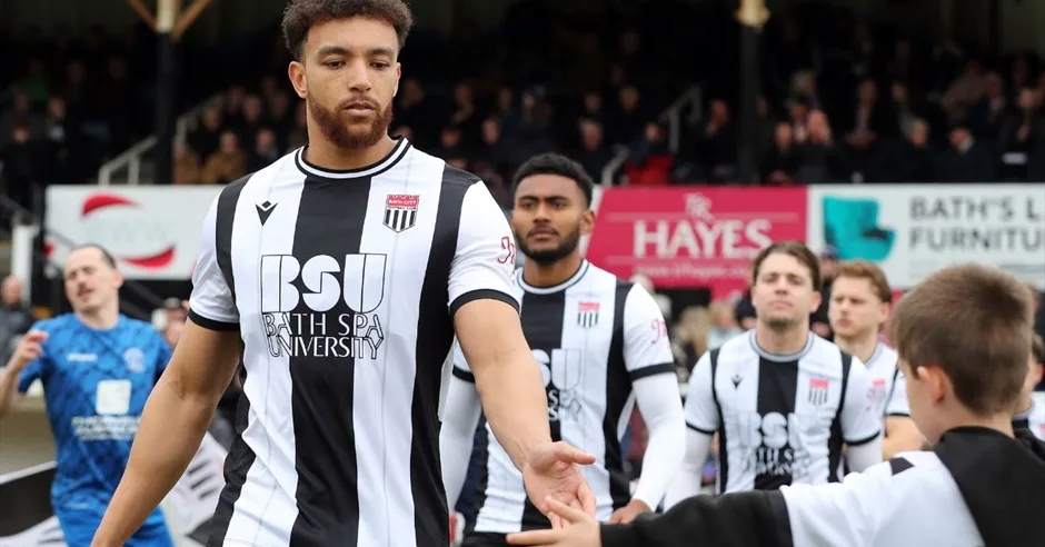 Bath City FC vs Chippenham Town at Twerton Park at Bath