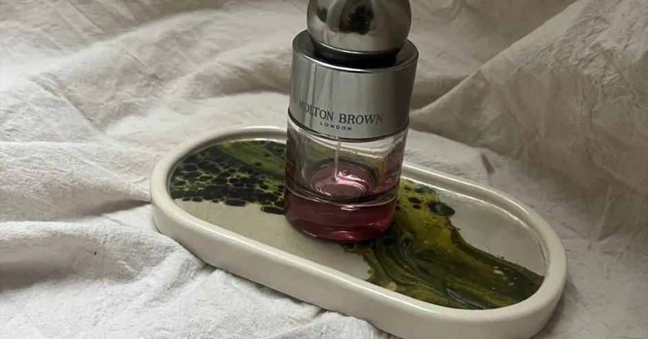 Molton Brown Bath - Customised Ceramics at Molton Brown