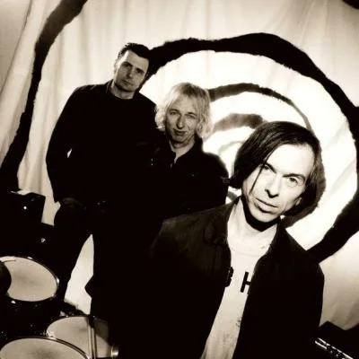 Little Barrie at YES