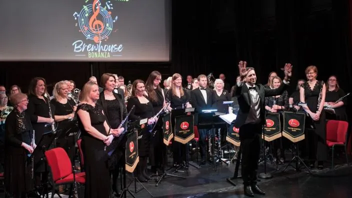 Live on the Bandstand: Burton Concert Band at West Midlands