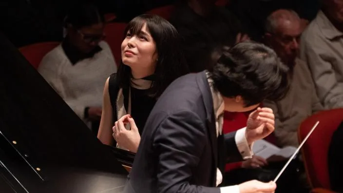 Kazuki conducts Grieg's Piano Concerto at Symphony Hall