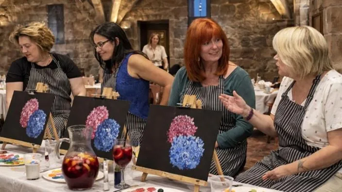 Pimm's & Paint at Tales of Tea