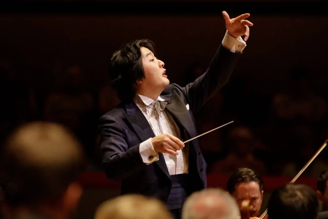 Kazuki conducts Strauss, Wagner & Clyne