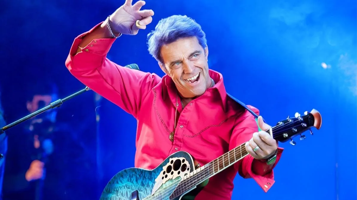 Hello Again – The Neil Diamond Songbook at Victoria Hall, Stoke-on-Trent