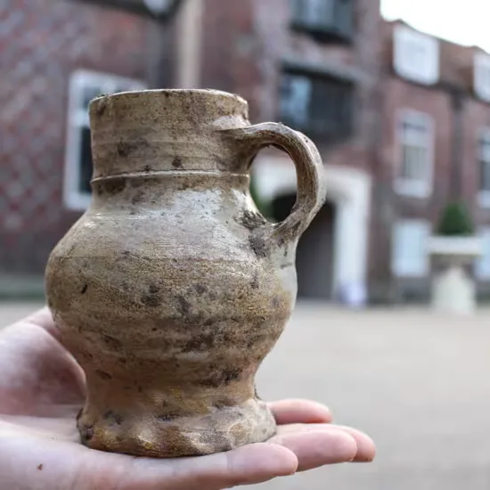 Young Archaeologists' Club (YAC) at Fulham Palace