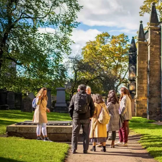 Magical Harry Potter Tour in Edinburgh: English at William Chambers Monument