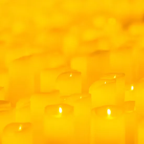 Candlelight: Tribute to Adele at Llandaff Cathedral