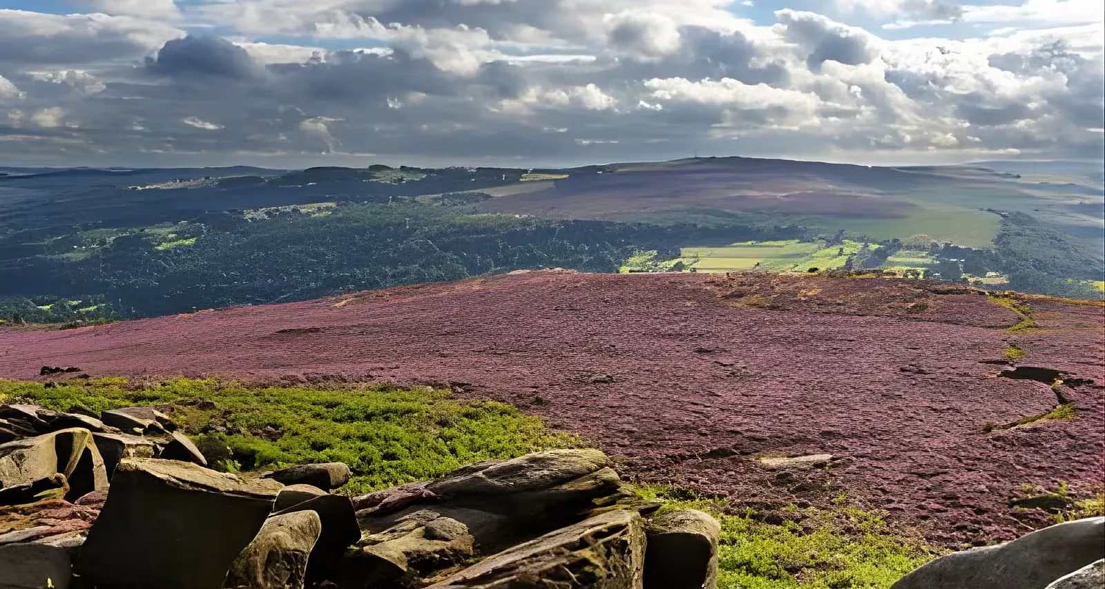 Chatsworth and Peak District Small-Group Tour from Manchester