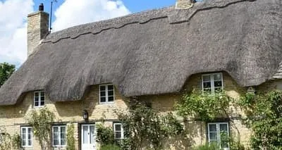 Cotswolds Villages Full-Day Small-Group Tour from Oxford at Oxford Railway Station