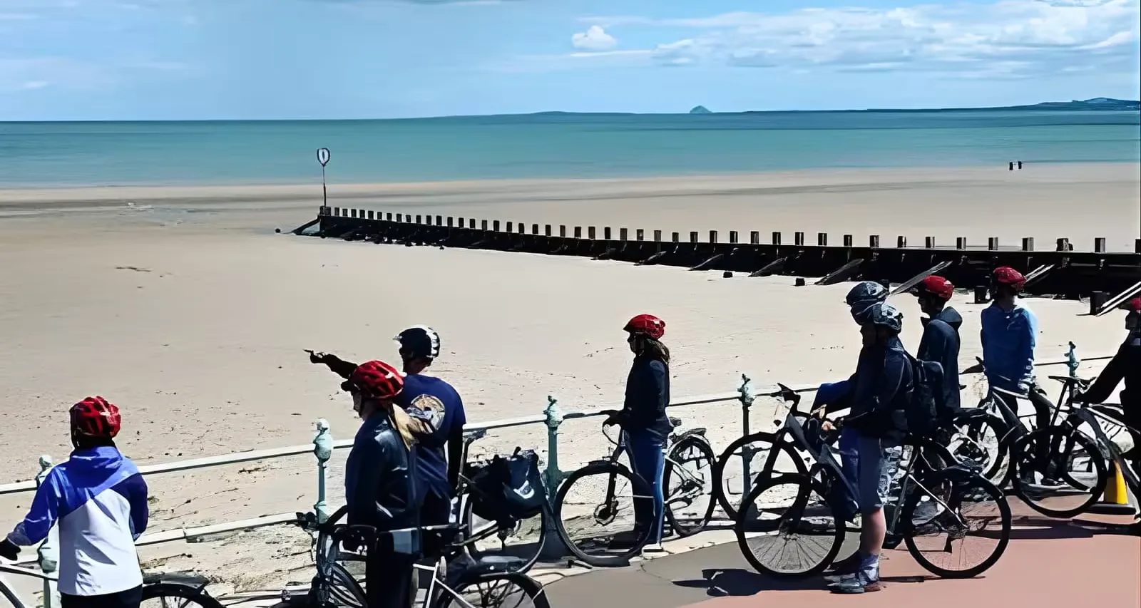 Edinburgh City Small-Group Bike Tour - Choice of E-Bike or Manual at 11 Rutland St