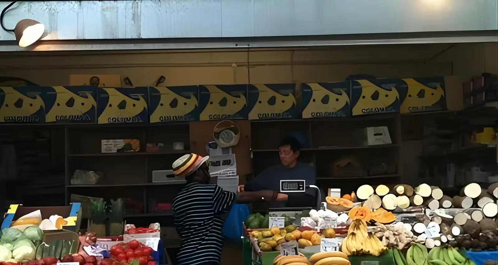 Brixton Market Tour with African and Caribbean Cuisine