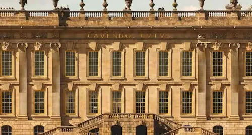 Chatsworth House & Peak District National Park: Guided Tour from Manchester at Manchester Day Trips