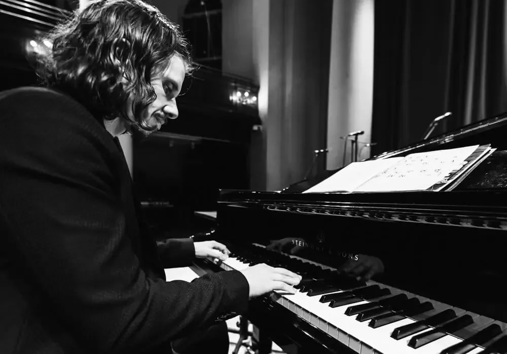 Mike King’s Sunday Sessions at Toulouse Lautrec