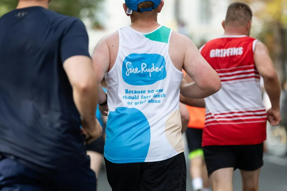Oxford Half Marathon 2026 at 48-51 Broad St
