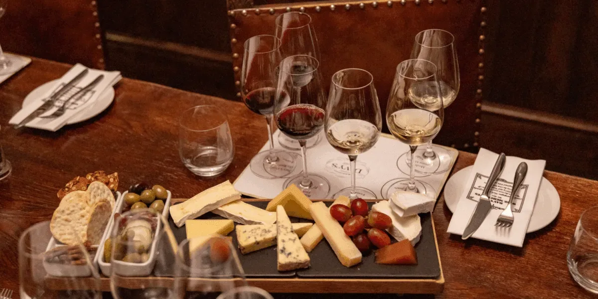 Davy’s Wine and Cheese Tasting Flight at El Vino Fleet Street