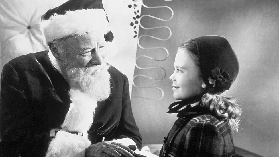 FILM - A Miracle on 34th Street (1947) with Wine - Birmingham at Crescent Theatre