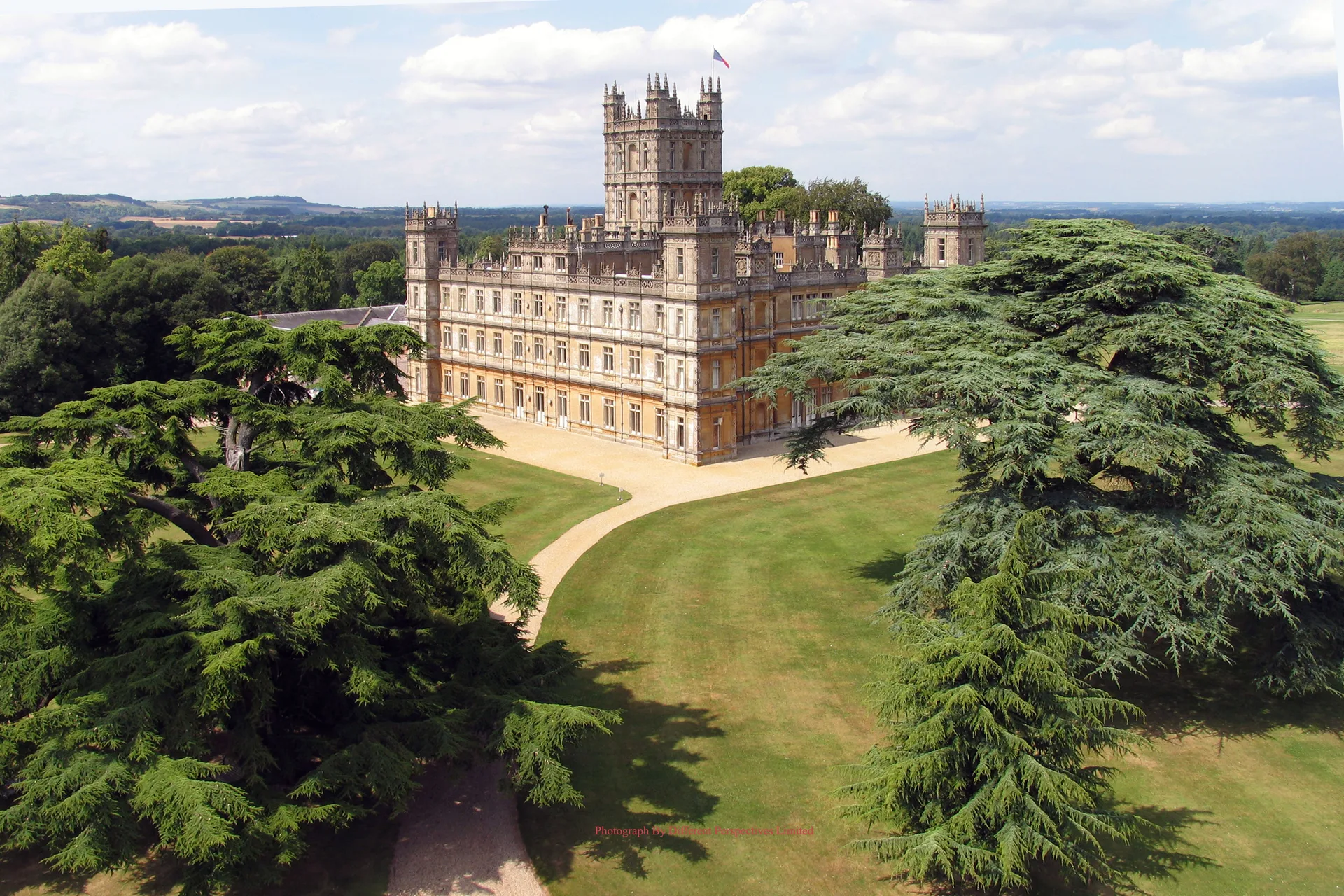 Downton Abbey: Visit Highclere Castle where the award winning TV series was filmed at Victoria Coach Station