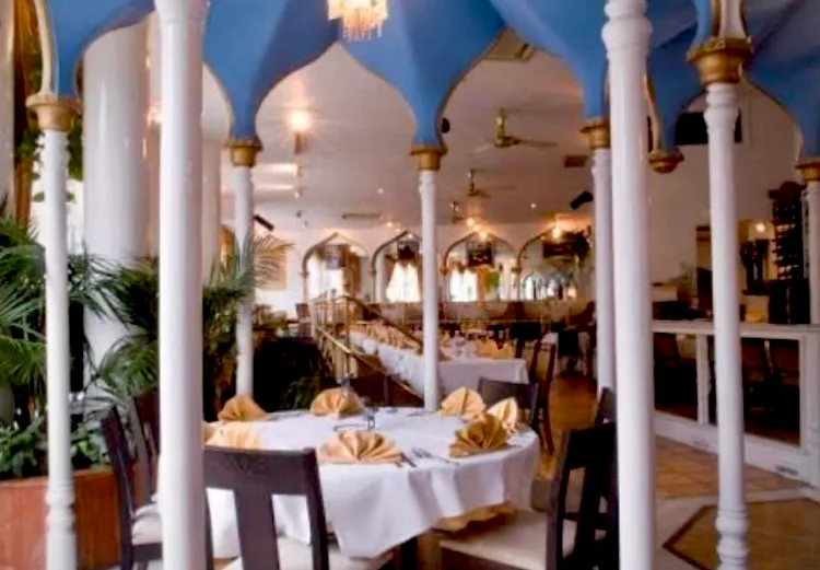 SOCIALISE & DINE-50% OFF BILL! Delicious INDIAN flavours! EXPAND YOUR SOCIAL CIRCLE