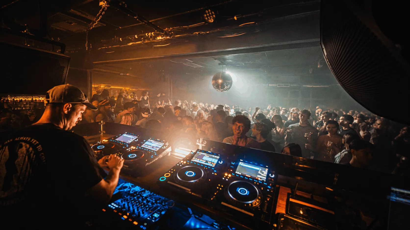 Arts Takeover: Insomnia Thursdays at Phonox