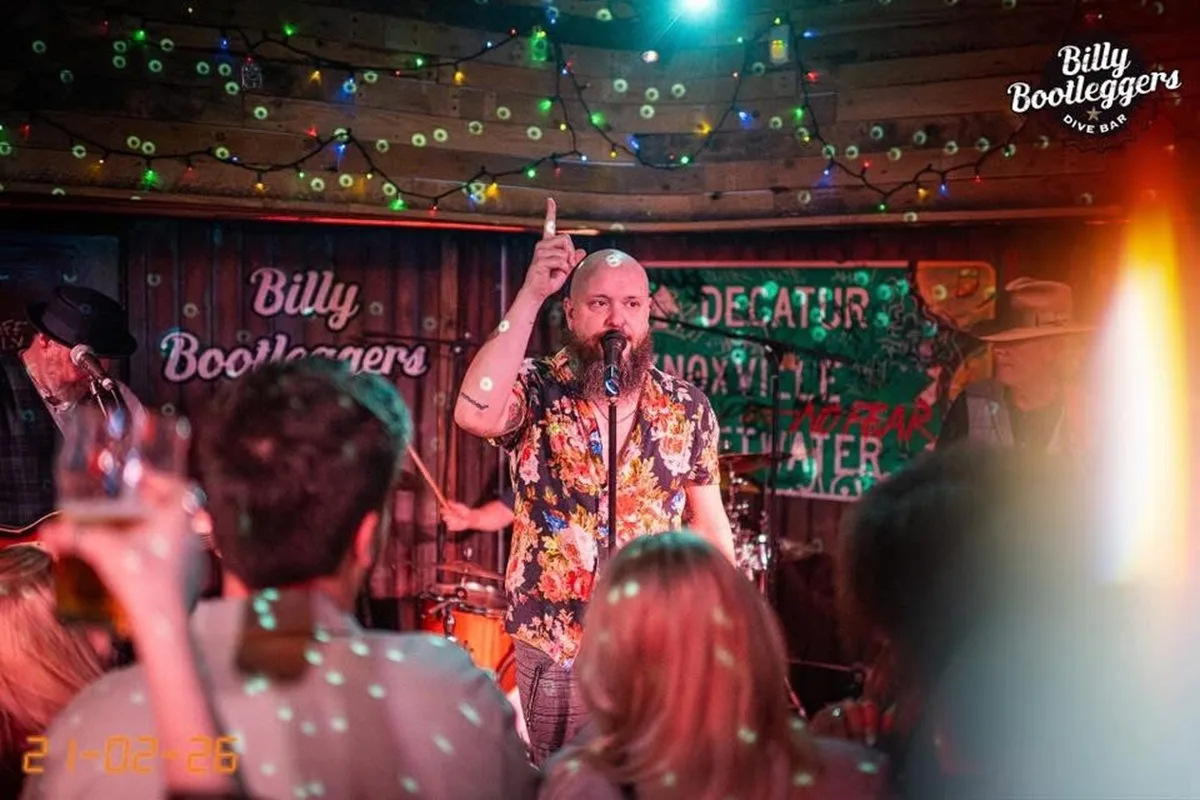 Black Bear Bones - Live @ Billy's