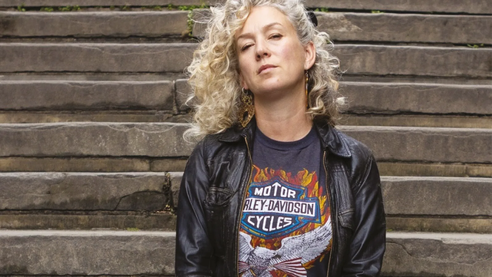 Beth Rowley at The Deaf Institute
